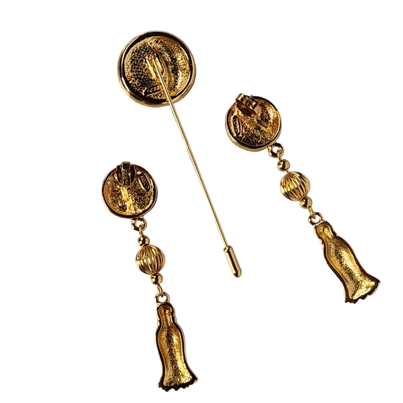 Avon Lapel Pin and Earring Set - Picture 2 of 5